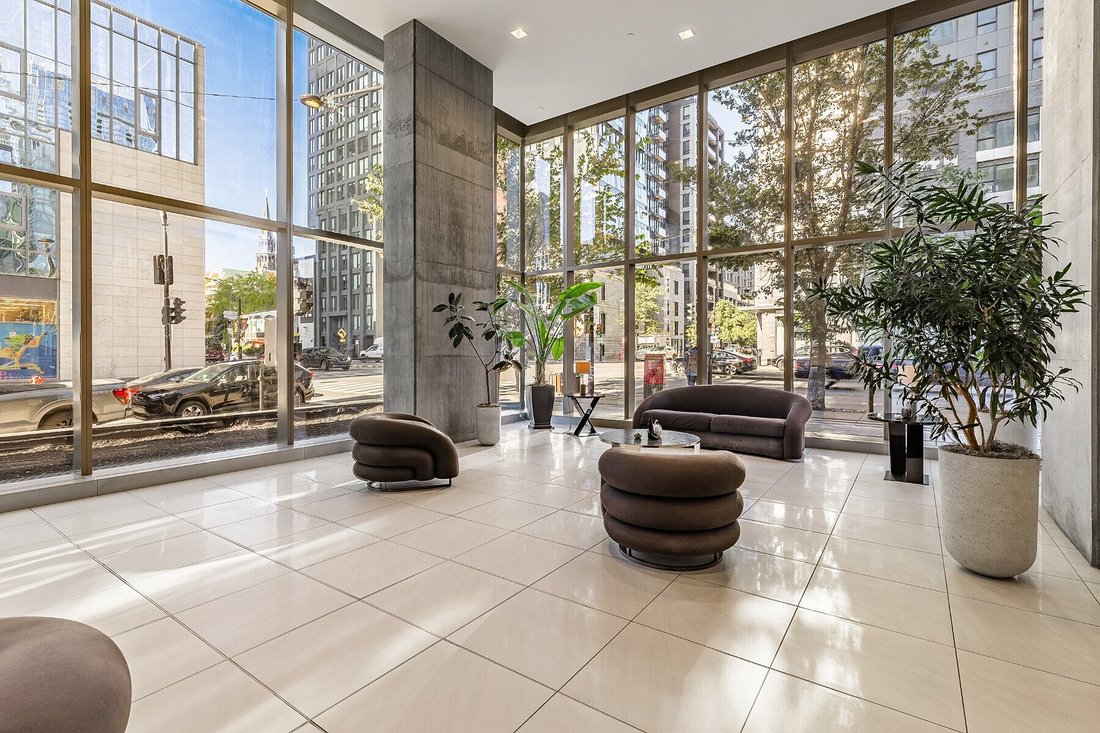 Condo in Montréal, Quebec, Canada 2 - 19176184