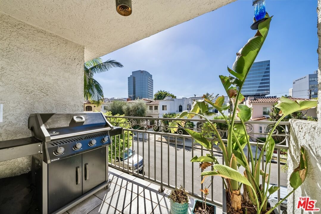 Condo in West Hollywood, California, United States 2 - 19173192