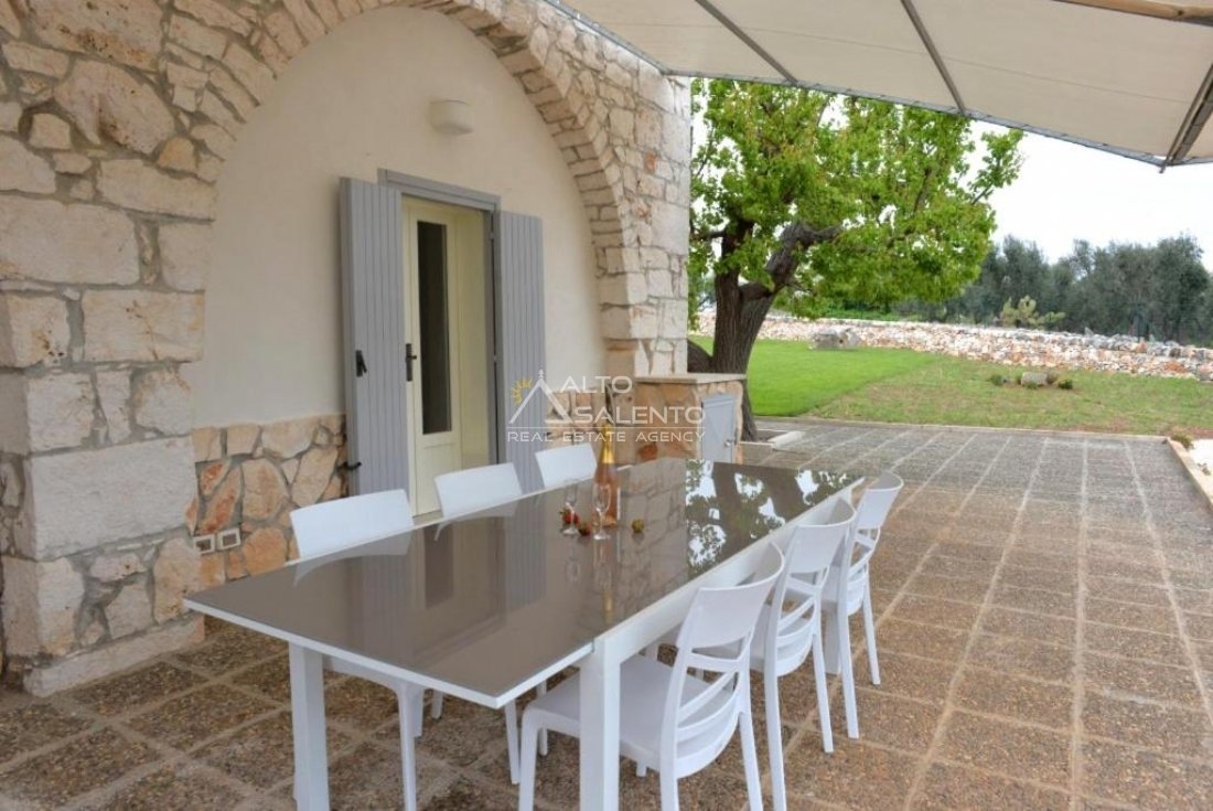 Villa in Ostuni, Apulia, Italy 2 - 19177088