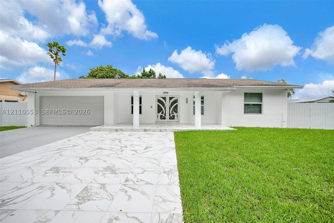 Casa a Cutler Bay, Florida, Stati Uniti 3 - 19174708
