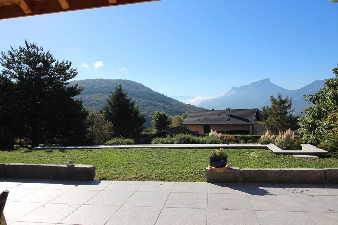 Villa in Les Deserts, Auvergne-Rhône-Alpes, France 2 - 19173515