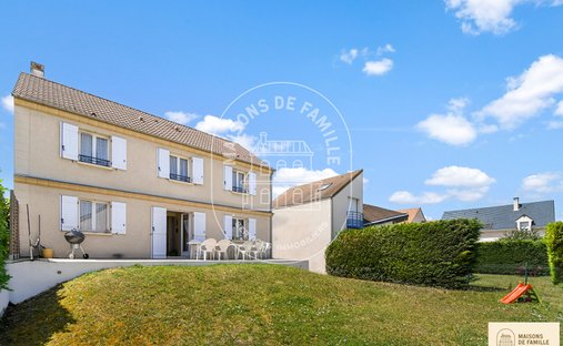 Villa in Montesson, Ile-de-France, France 1