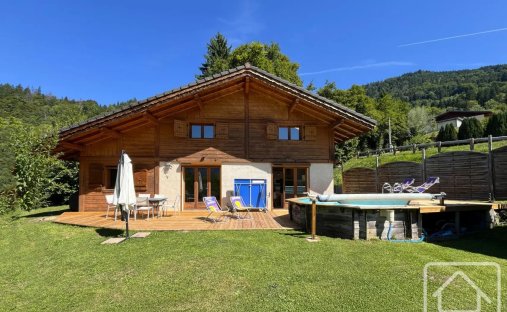 Chalet a Arâches-la-Frasse, Auvergne-Rodano-Alpi, Francia 1