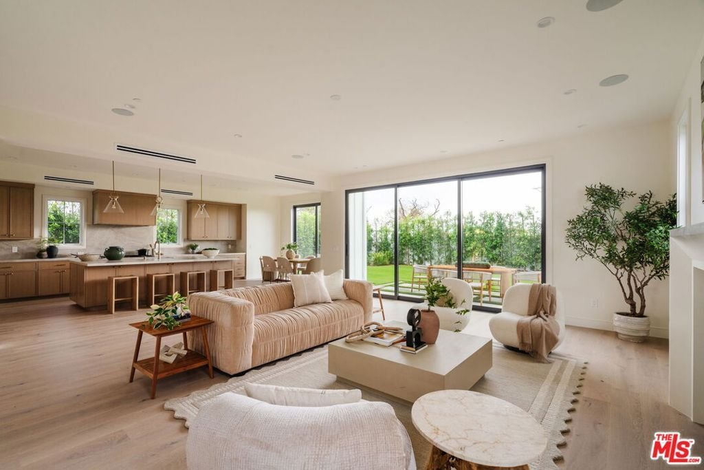 House in Los Angeles, California, United States 2 - 19172314