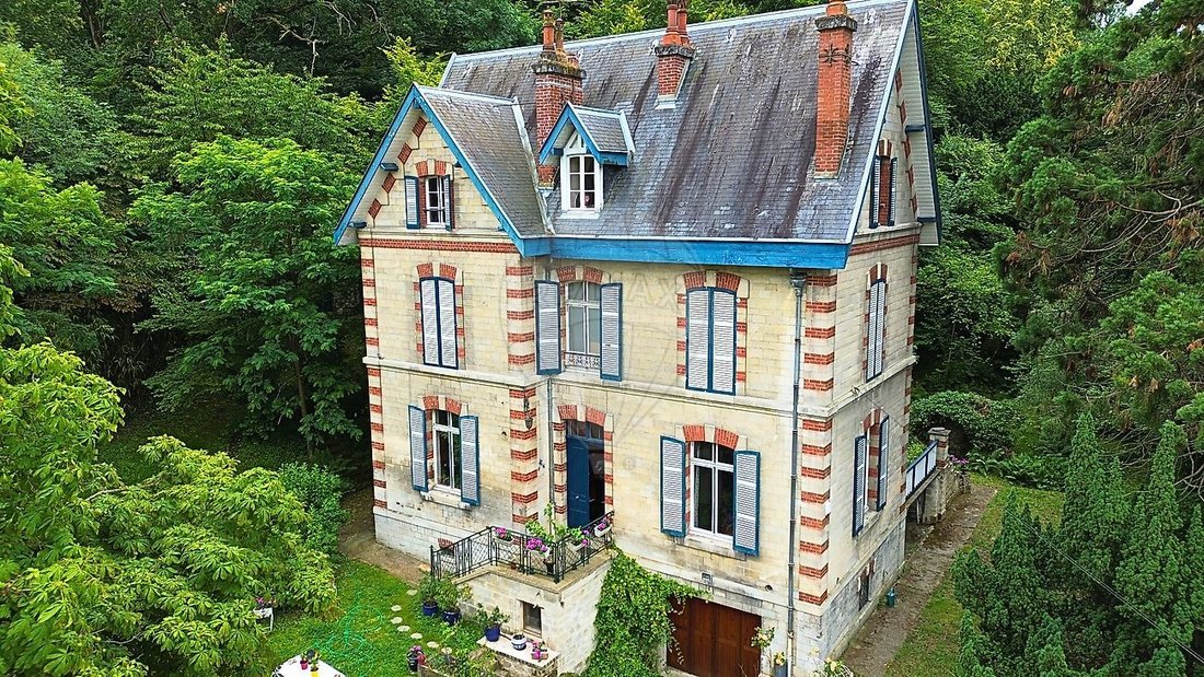 House in Senlis, Hauts-de-France, France 1 - 19175328