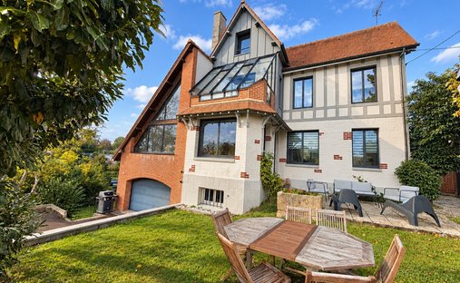 Villa a Bois-Guillaume, Normandia, Francia 1