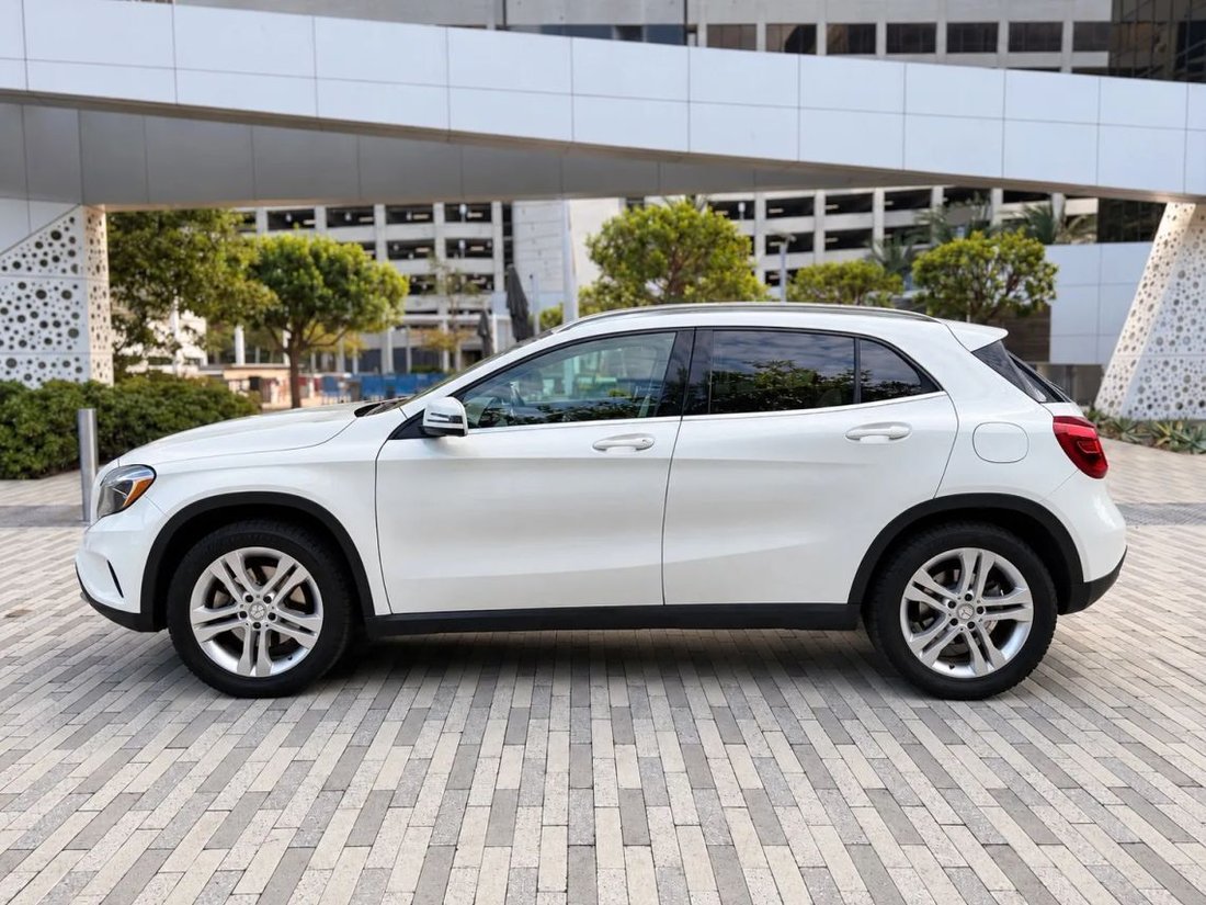 Suv in Inglewood, CA, United States 4 - 19178652
