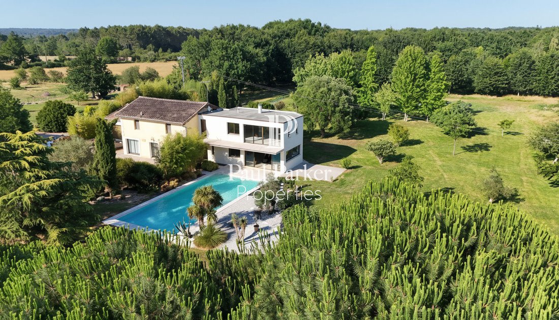 Villa in Saint-Martial-d'Artenset, Neu-Aquitanien, Frankreich 1 - 19178485
