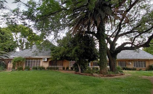 Landhaus in Lakefield, Gauteng, Südafrika 1