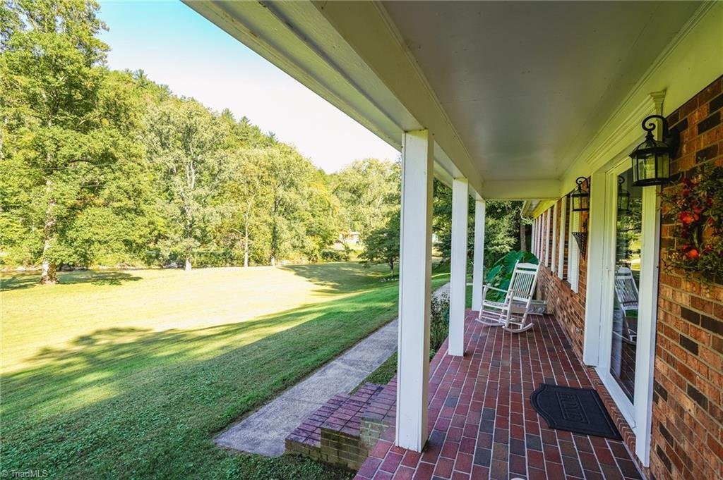 Casa a Ferguson, Carolina del Nord, Stati Uniti 2 - 19176761