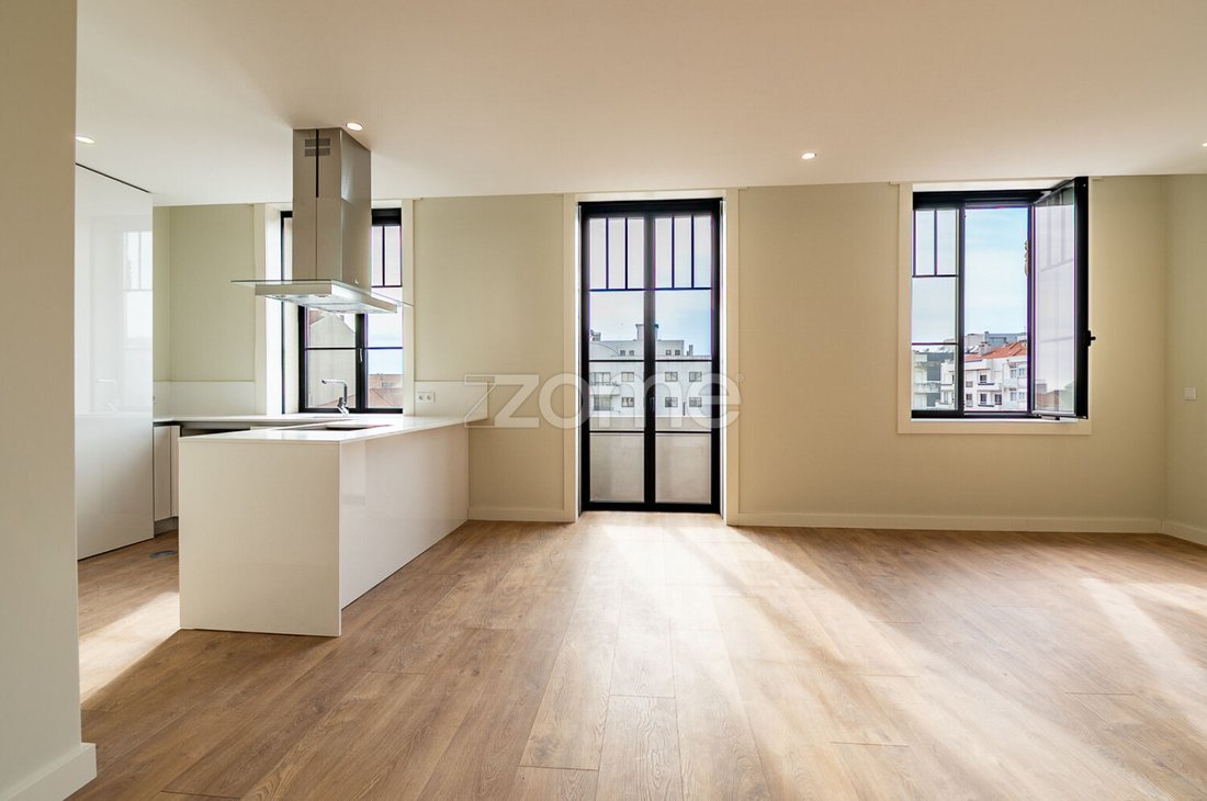 Apartment in Espinho, Aveiro District, Portugal 2 - 19173467