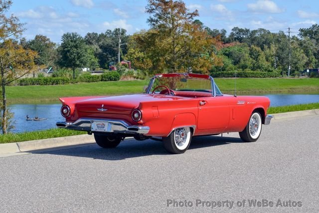 Ford Thunderbird in Calverton, NY, United States 5 - 19181092