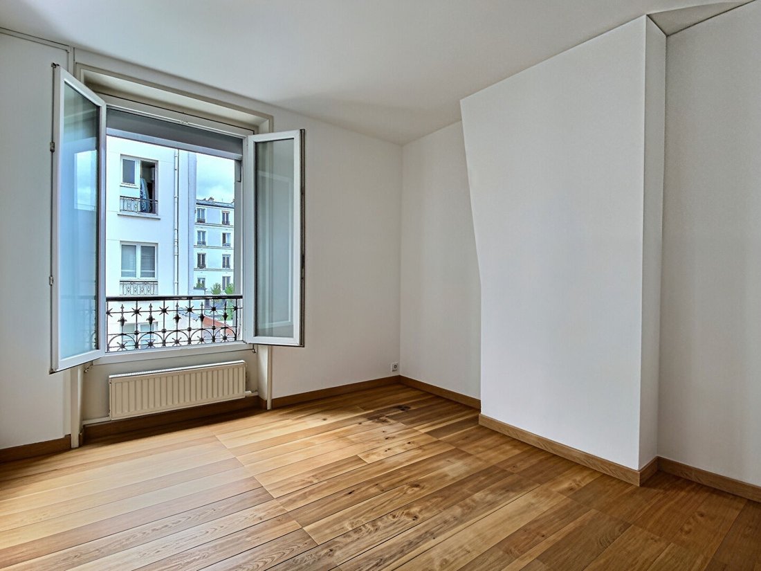 Apartment in Louis Blanc-Aqueduc, Paris 10e Arrondissement, Paris 4 - 19170811