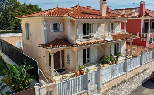 Townhouse in Cascais e Estoril, Lisbon, Portugal 1