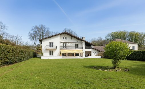 Villa a Peyrehorade, Nuova Aquitania, Francia 1