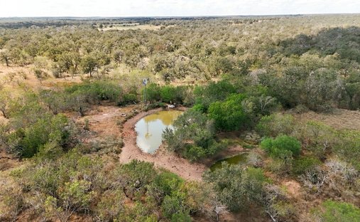 Rancho en Nixon, Texas, Estados Unidos 1