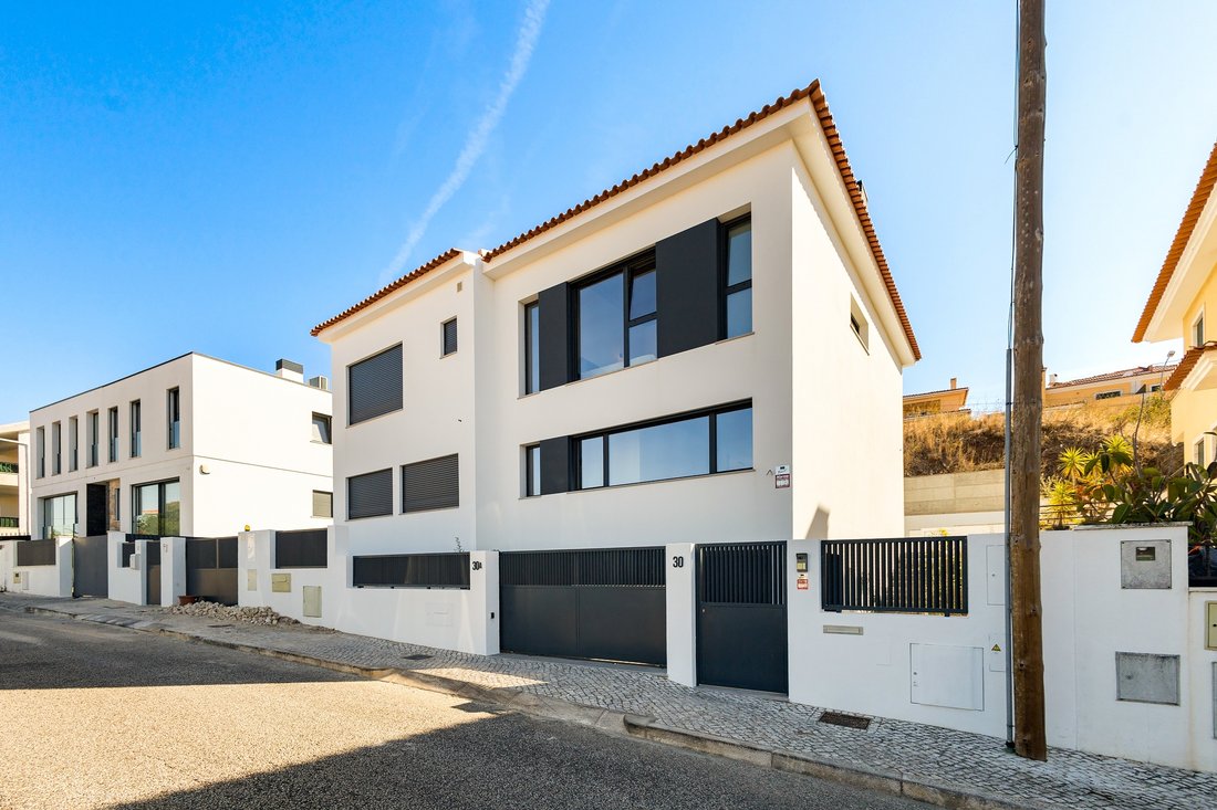 Villa in Oeiras e Sao Juliao da Barra, Paco de Arcos e Caxias, Lisbon, Portugal 1 - 19173477