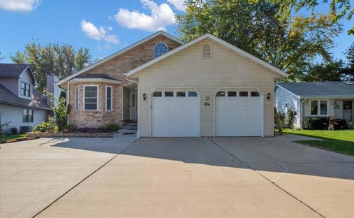 House in Poplar Grove, Illinois, United States 1