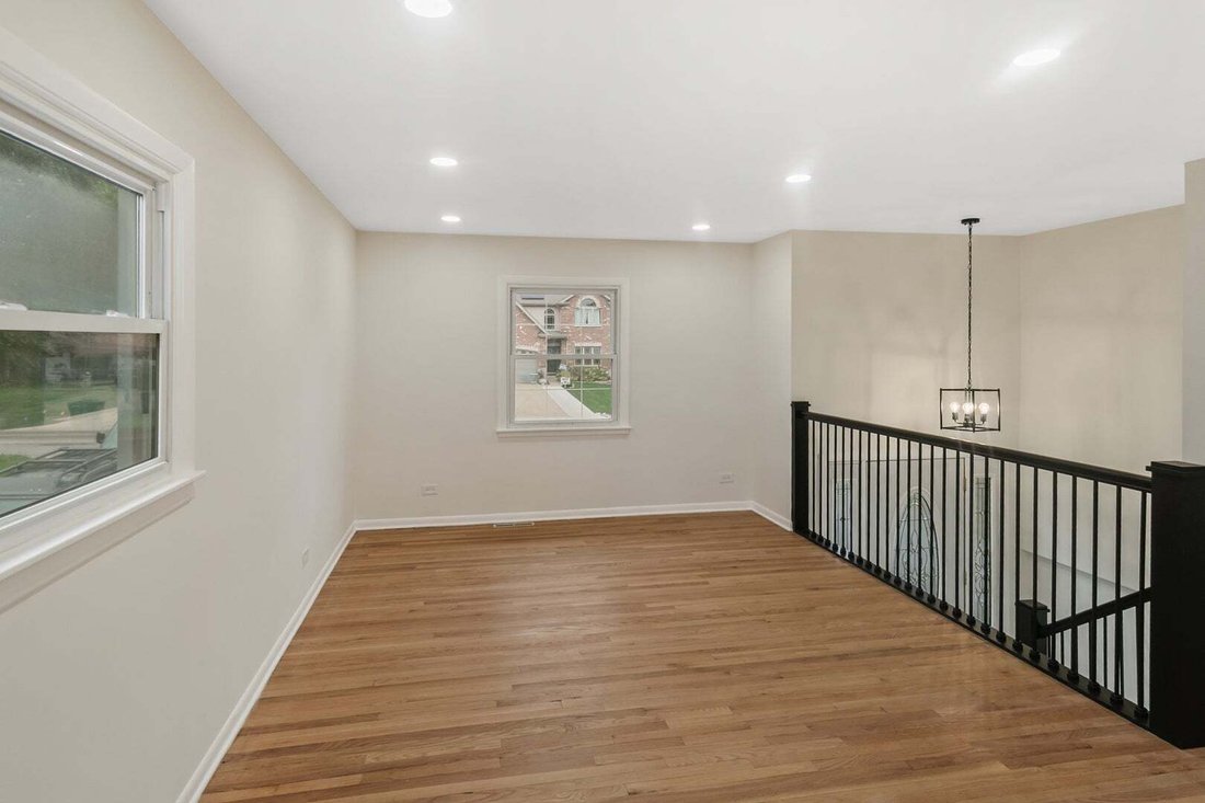 House in Glen Ellyn, Illinois, United States 3 - 19172277