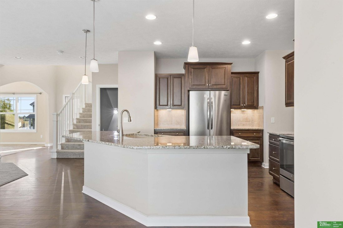 House in Papillion, Nebraska, United States 2 - 19180315