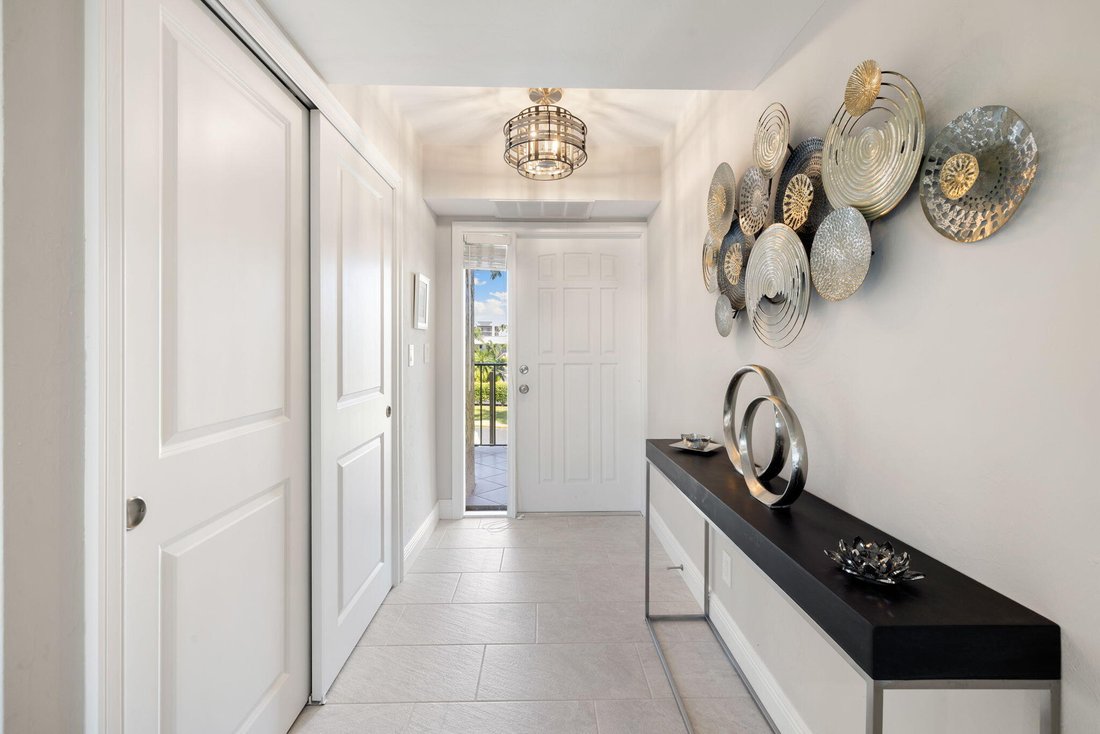 Condo in Marco Island, Florida, United States 4 - 19176733