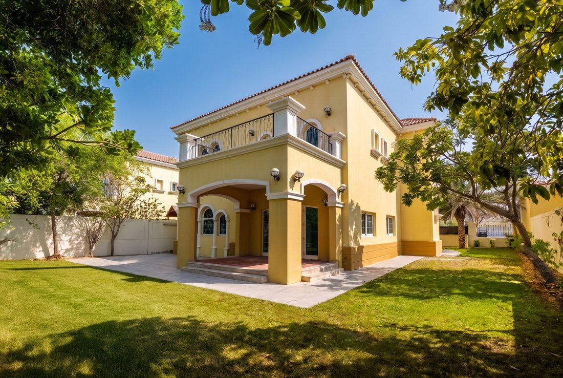 Villa à Hadaeq Sheikh Mohammed Bin Rashid, Doubaï, Émirats arabes unis 1 - 19169320
