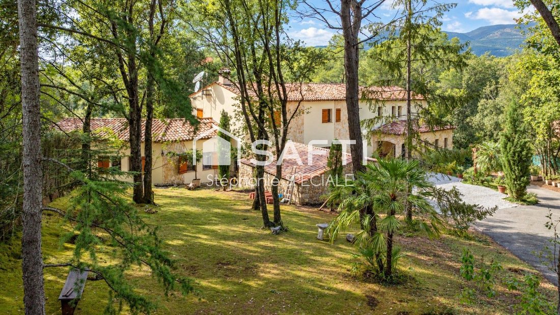 Maison à Centre du Village, La Colle-sur-Loup, France 1 - 19176017
