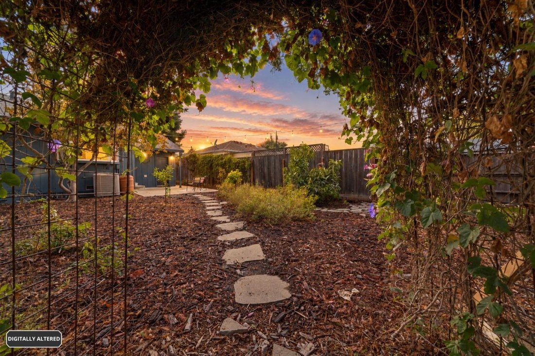 House in Redwood City, California, United States 5 - 19172598