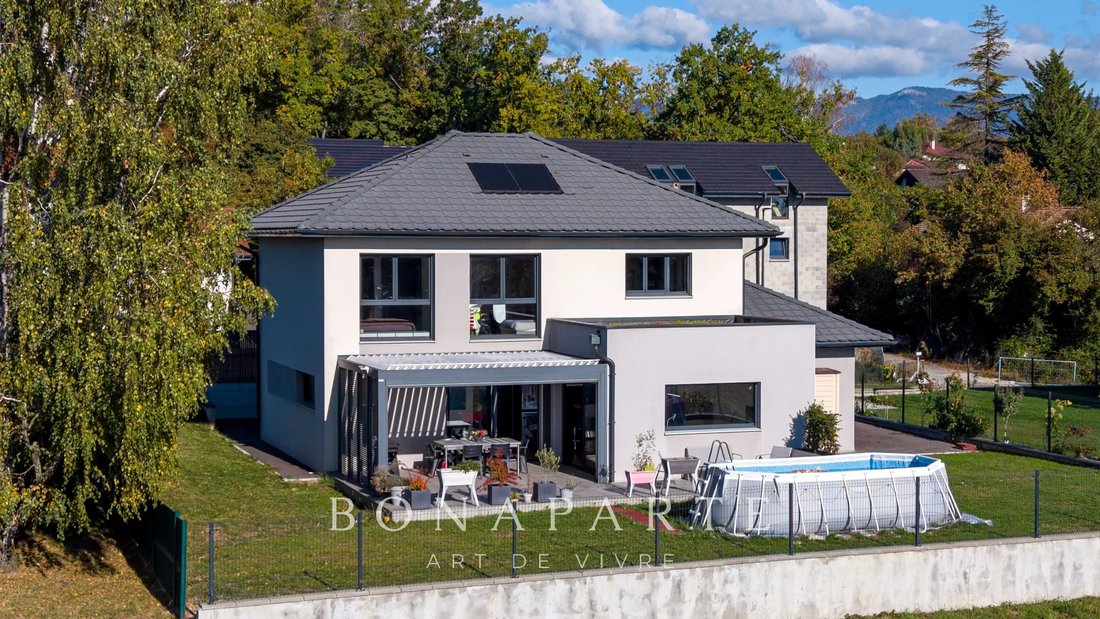House in Prévessin-Moëns, Auvergne-Rhône-Alpes, France 1 - 19170181