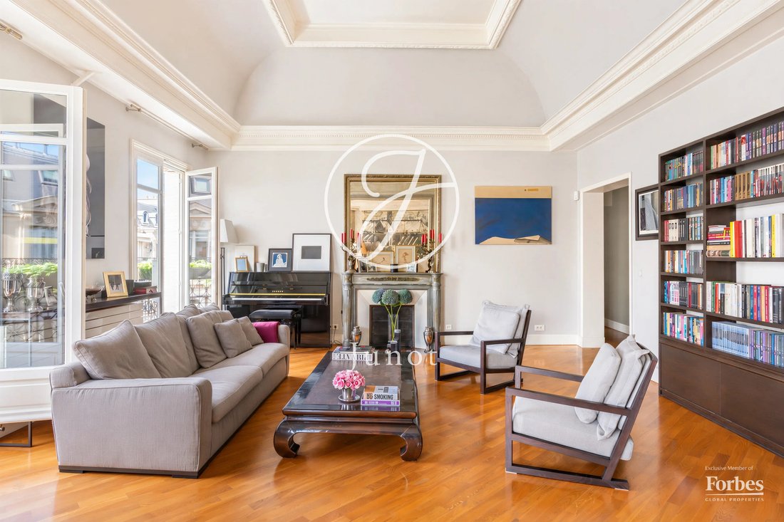 Appartement à Triangle d'Or, Paris 8e Arrondissement, Paris 2 - 19169889