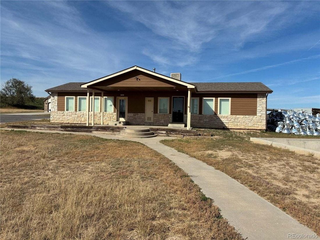 Casa a Strasburg, Colorado, Stati Uniti 2 - 19172000