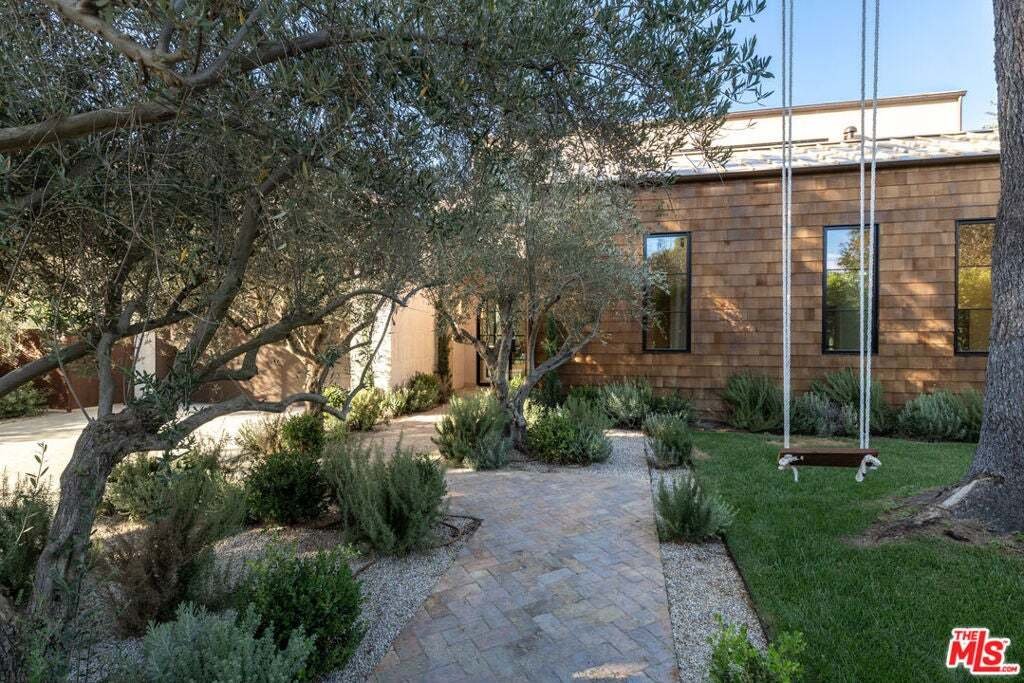 House in Los Angeles, California, United States 1 - 19172375