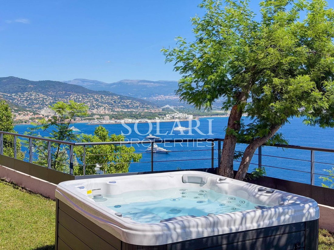 Appartamento a Théoule-sur-Mer, Provenza-Alpi-Costa Azzurra, Francia 3 - 15663967