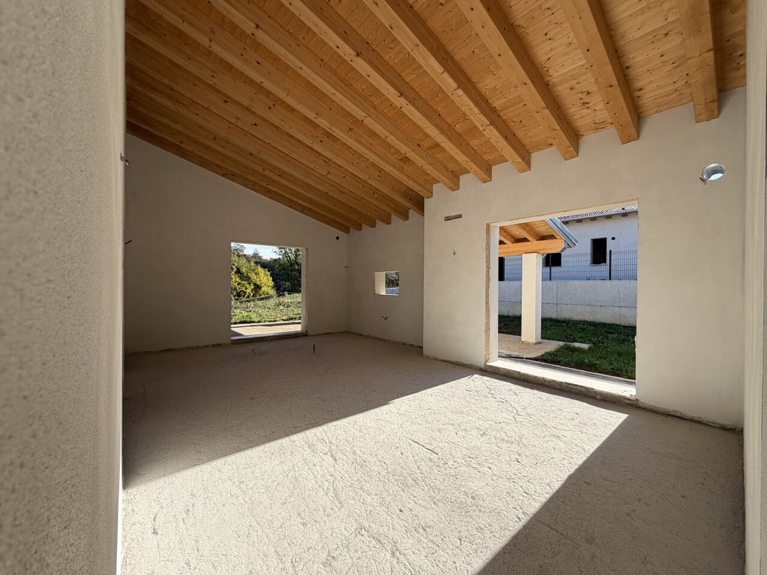 Villa in Guzan, Veneto, Italy 3 - 16530289