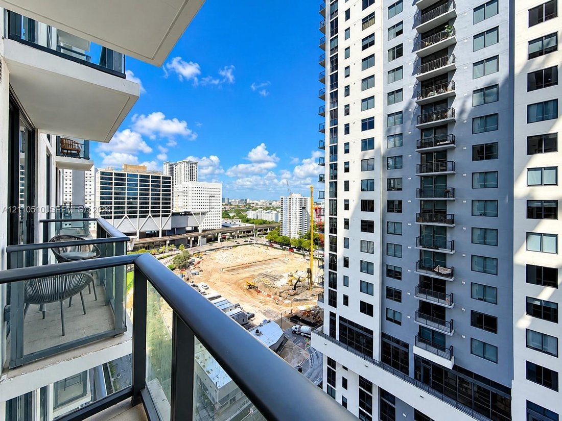 Condo in Miami, Florida, United States 5 - 19173171