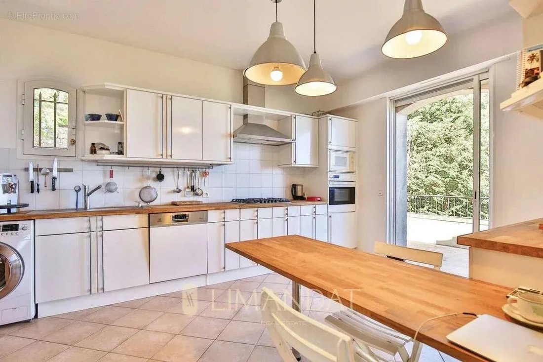 Villa in Brusquet-Retenaou-Devens, Vallauris, France 3 - 15233976