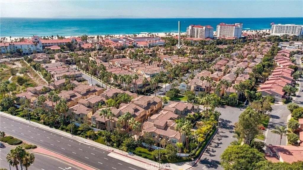 Townhouse in Huntington Beach, California, United States 2 - 19176820