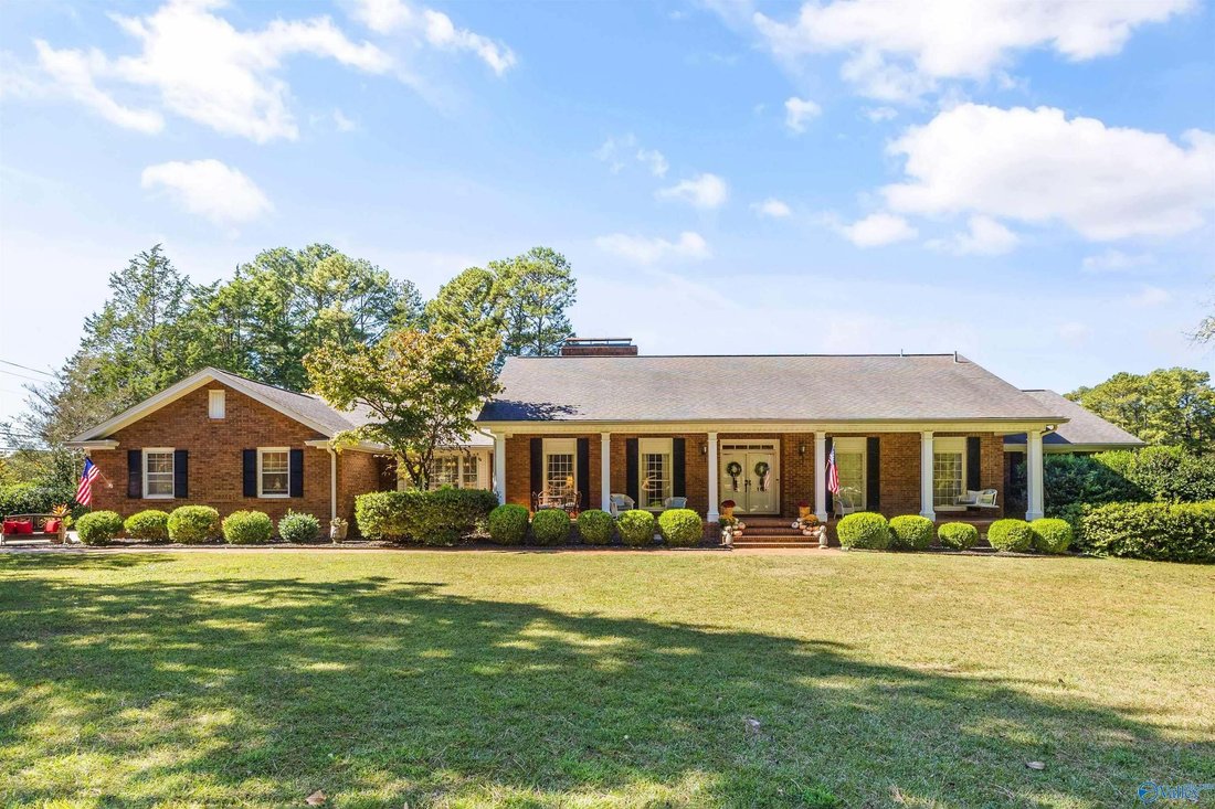 House in Athens, Alabama, United States 1 - 19177895