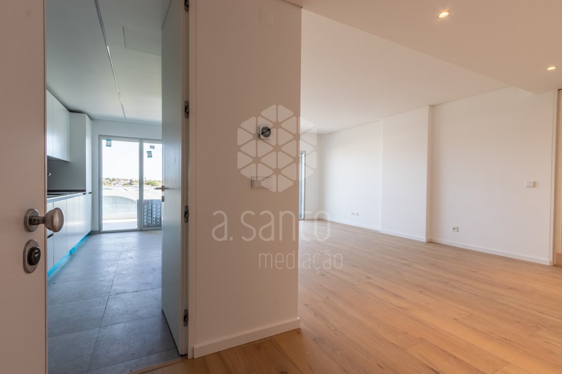 Apartment in Carcavelos e Parede, Lisbon, Portugal 2 - 16699305