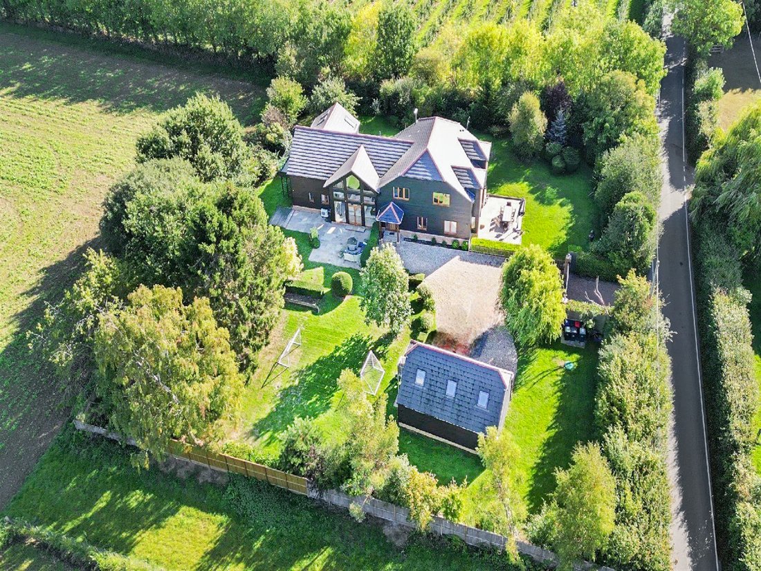 House in Canterbury, England 1 - 19175025