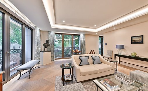 Apartment in Belgravia, Westminster, England 1