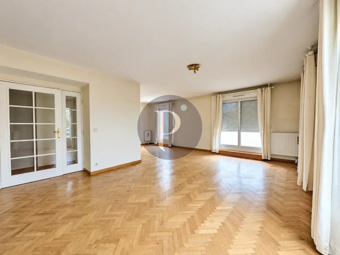 Apartamento en Villejuif, Isla de Francia, Francia 2 - 19169869
