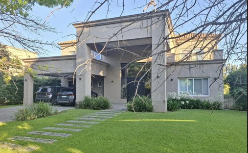 House in San Miguel, Buenos Aires Province, Argentina 1