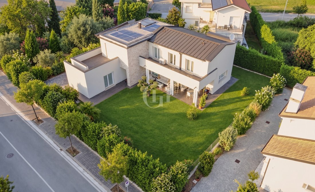 Villa in Faro-Lido Ovest, Jesolo, Veneto 1 - 19175039