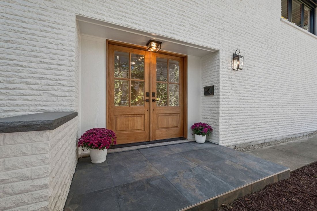House in Wilmette, Illinois, United States 2 - 19174260