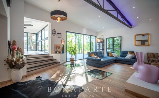 Haus in Bourg, Lons, Frankreich 1