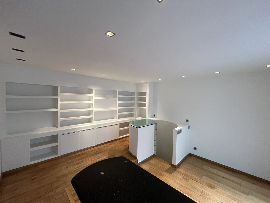 Apartment in Odéon, Paris 6e Arrondissement, Paris 3 - 19169820
