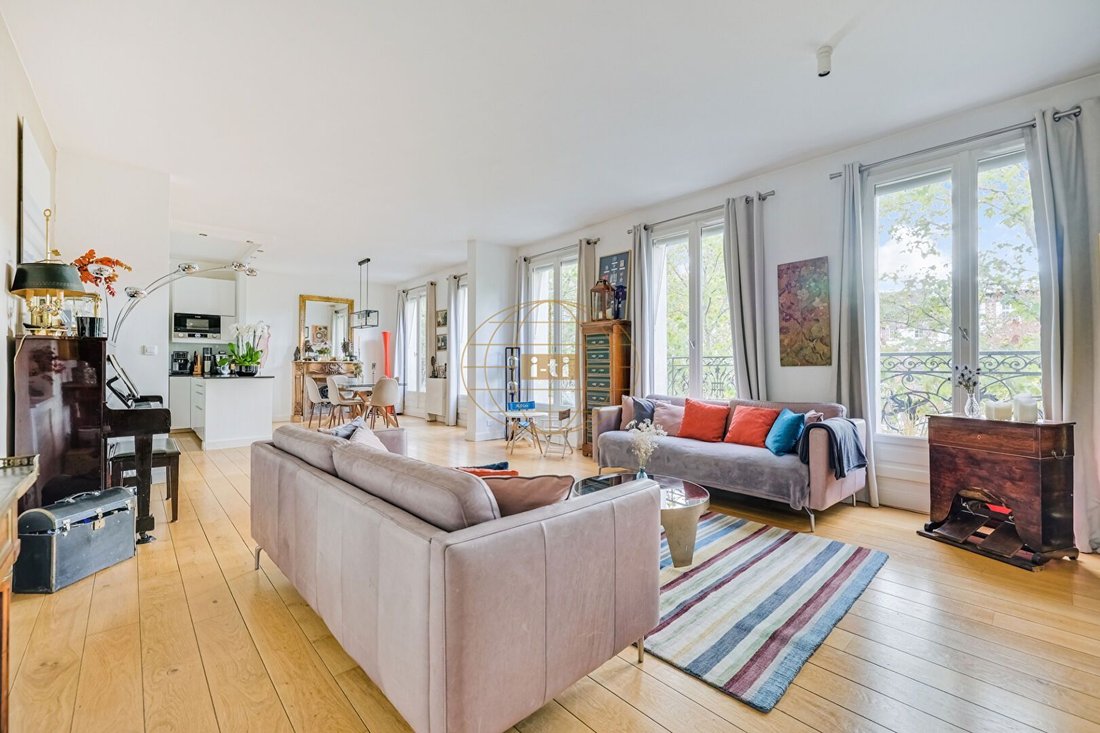 Apartment in Pereire-Malesherbes, Paris 17e Arrondissement, Paris 2 - 19175130