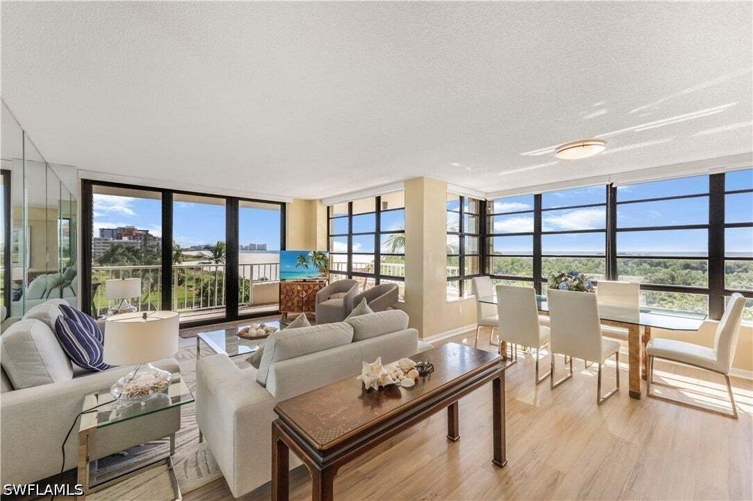 Condo in Marco Island, Florida, United States 2 - 19171403