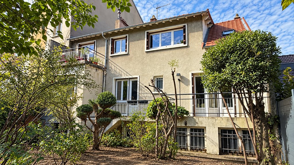 Maison à Jardin Parisien, Clamart, France 1 - 19180572